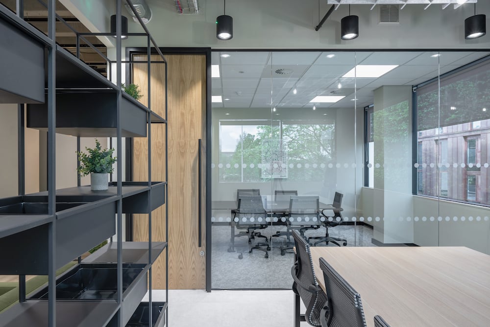 Guide to finding the right office space for your business in 2023 – Featured Image