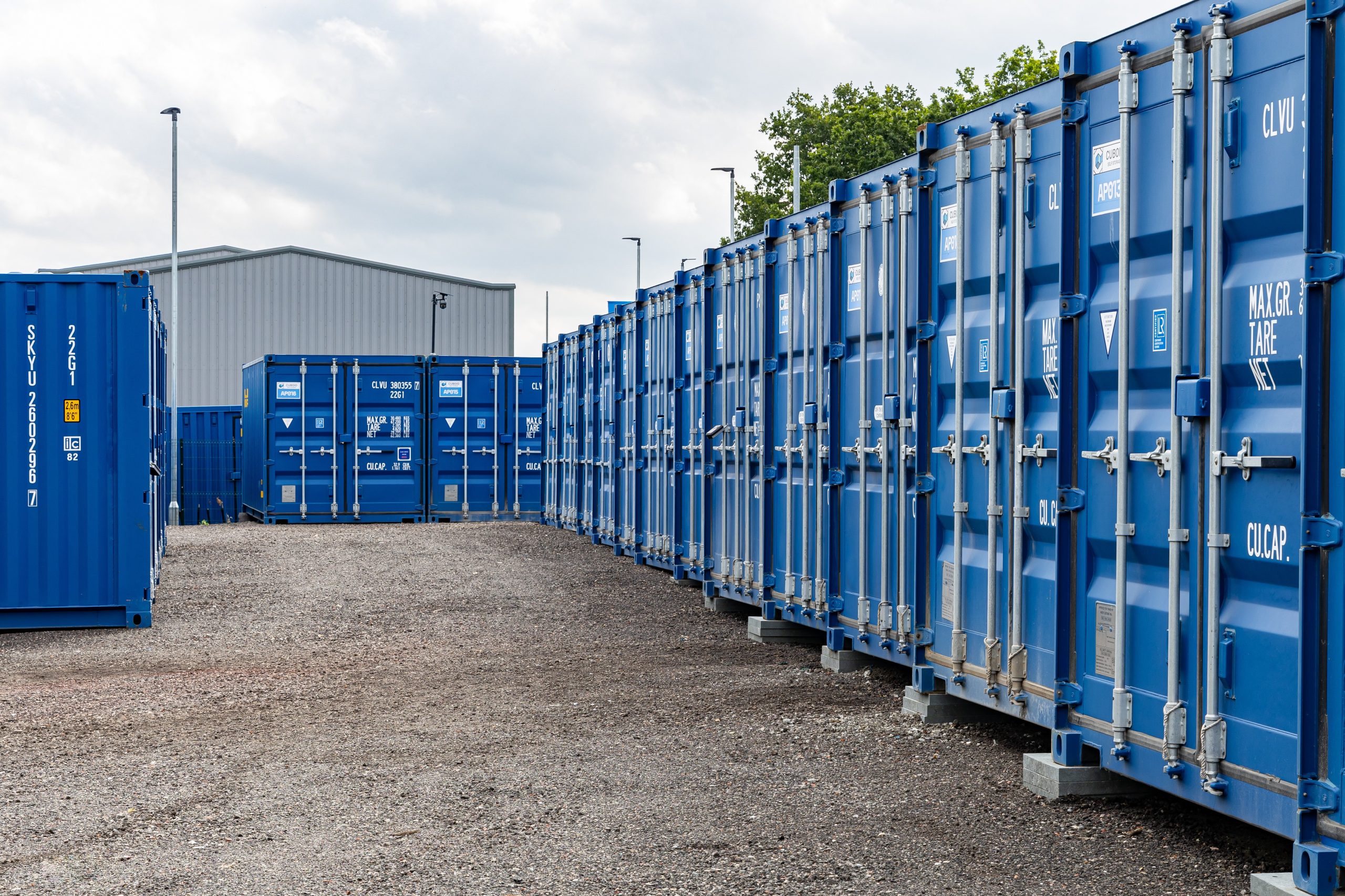 Cuboid guide to choosing the right size self storage unit – Featured Image
