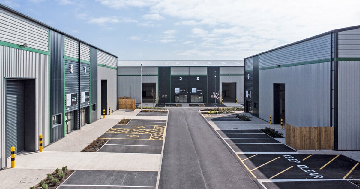 What To Look For When Renting A Warehouse – Featured Image