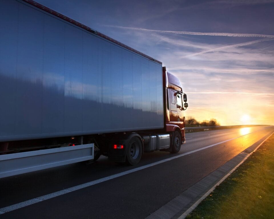 The importance of choosing the right logistics and transportation provider – Featured Image